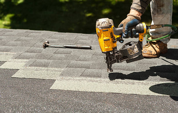 Best Flat Roof Repair Services  in Huber Ridge, OH